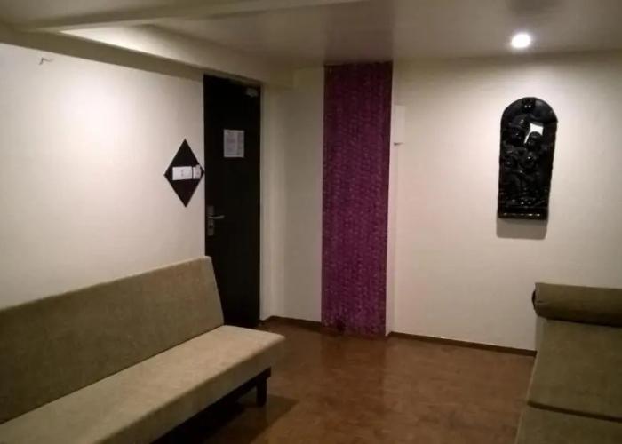 Hotel Supreme