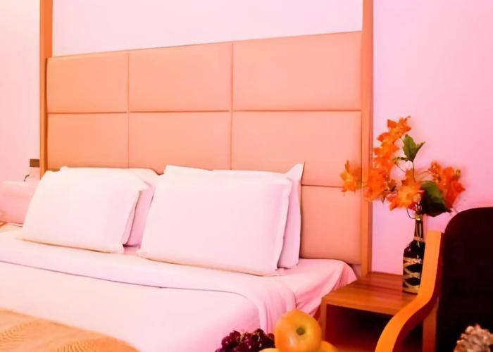 Hotel Rajadhane