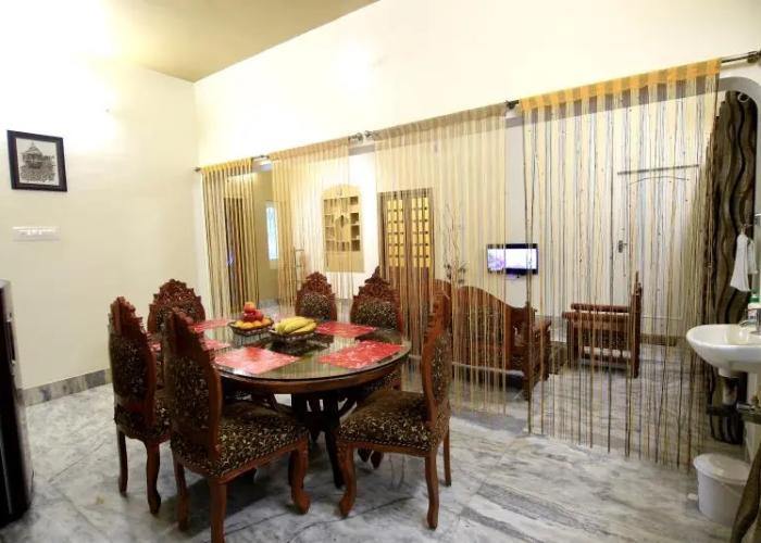 Royal Stay Service Apartments