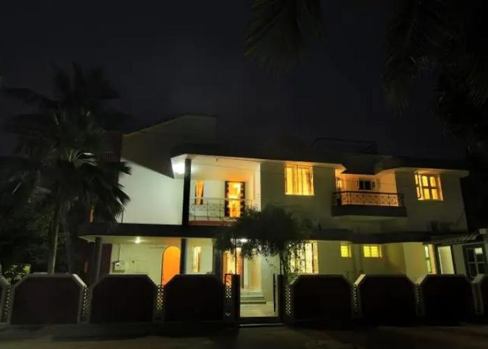 Royal Stay Service Apartments