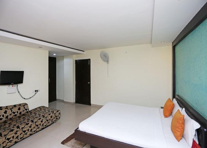 Hotel Mantri Residency