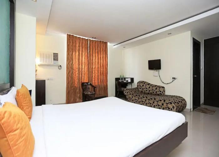 Hotel Mantri Residency