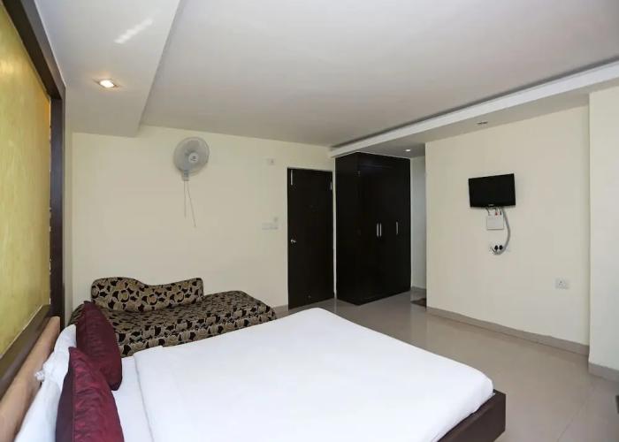 Hotel Mantri Residency
