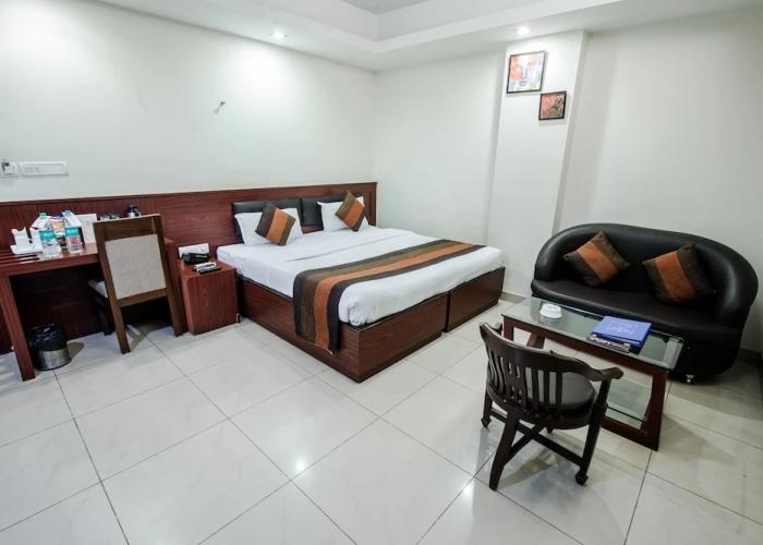 Hotel AVN Grand
