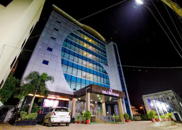 Hotel AVN Grand