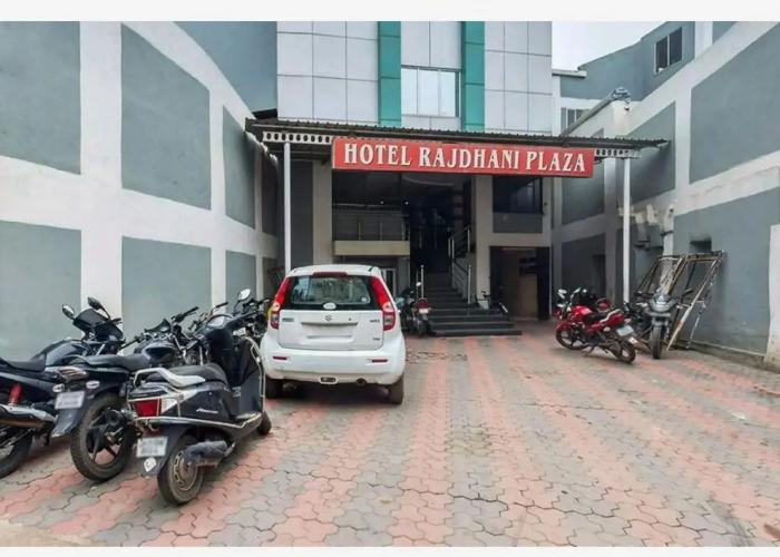 Hotel Rajdhani Plaza