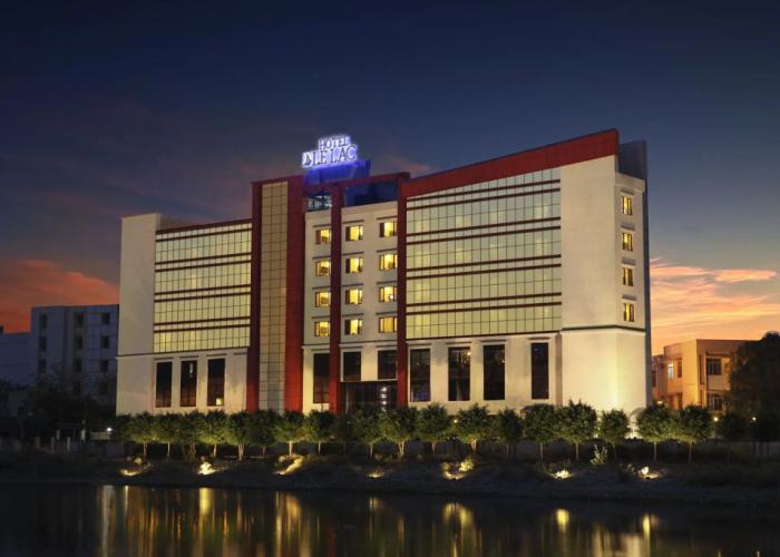 Le Lac Sarovar Portico Ranchi