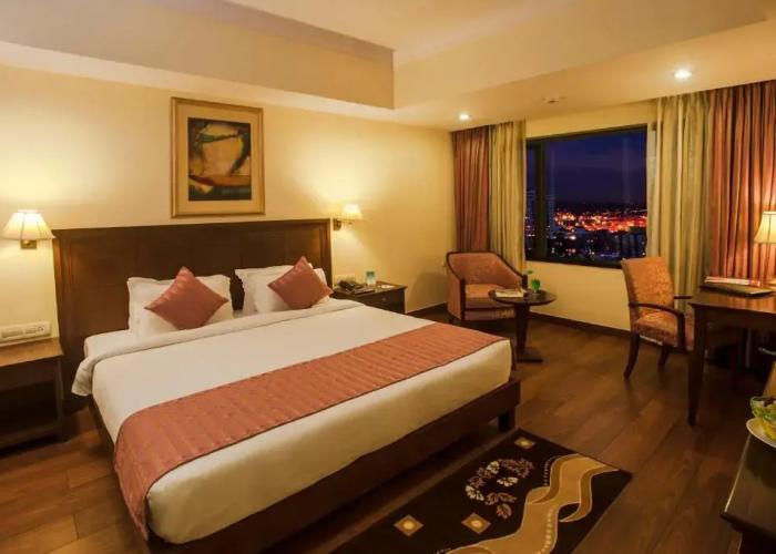 Le Lac Sarovar Portico Ranchi