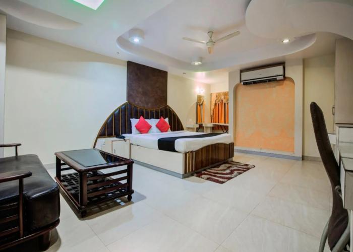 Fabhotel Palash Residency