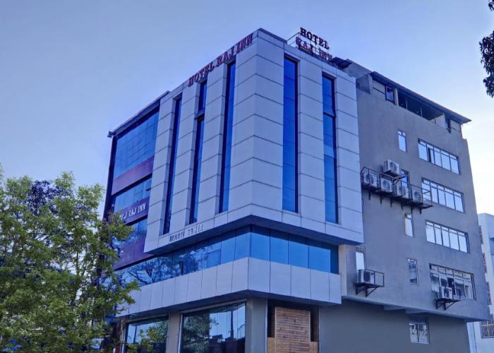 Treebo Raj Inn Lalpur