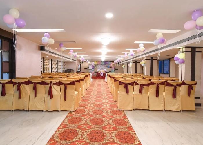Fabhotel Raj Residency Ii
