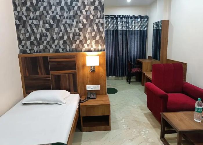 Hotel Geetanjali By Roh