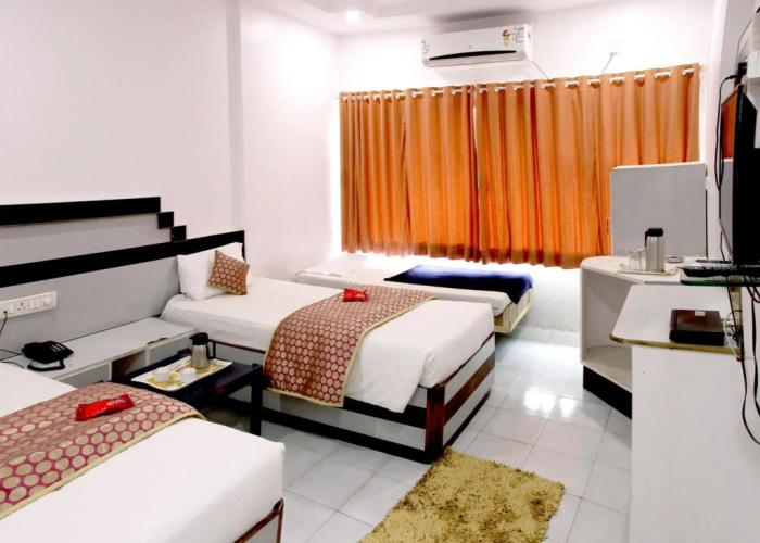 OYO 1959 Hotel Raj
