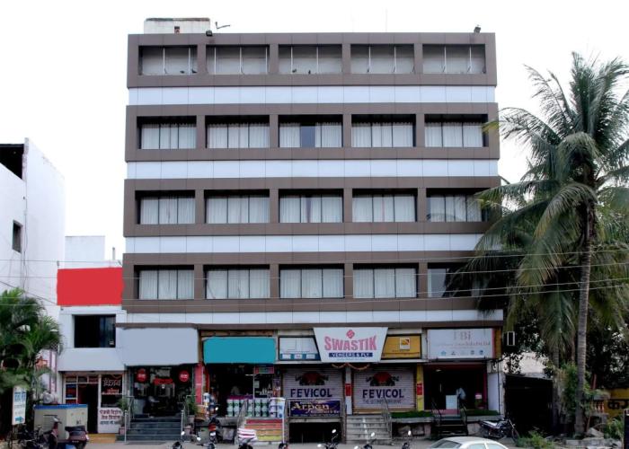 OYO 1959 Hotel Raj