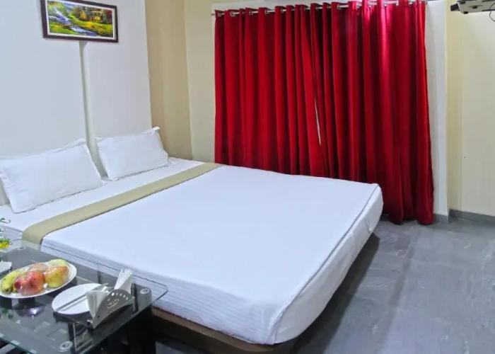 Hotel Yash Executive