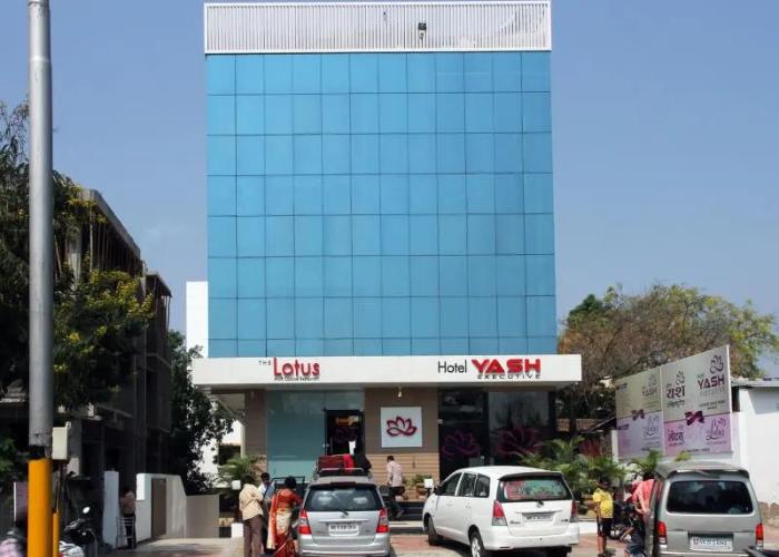 Hotel Yash Executive