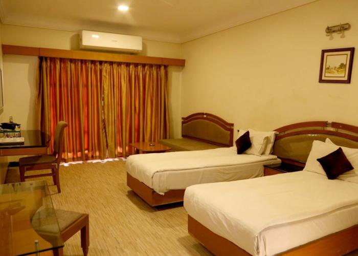 Aurangabad Gymkhana Club Hotel