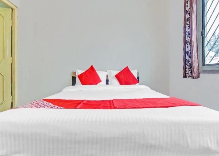 OYO 61154 Shree Balaji Lodging