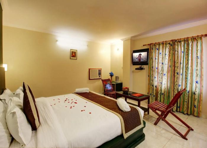 Hotel Jaisingh Palace
