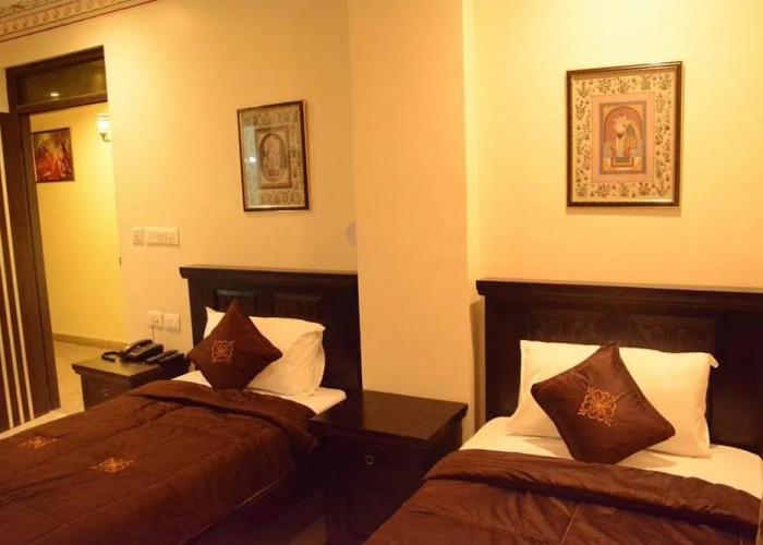 Surya Garh Hotel
