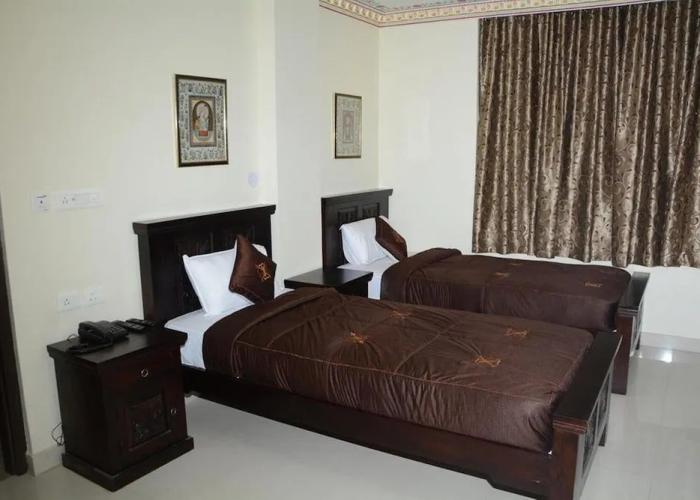 Surya Garh Hotel