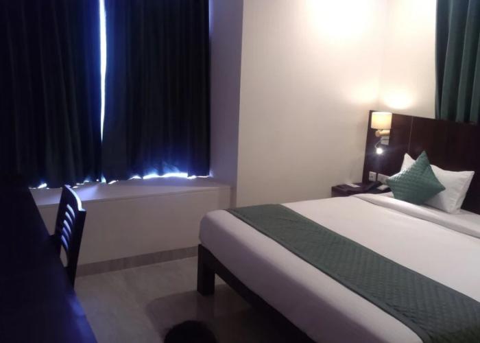 Hotel Radiant Star