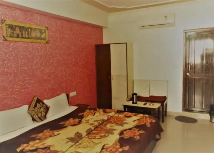 Hotel Star Inn