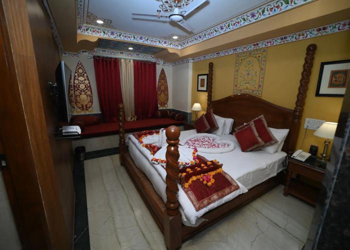 Hotel Fort Chandragupt Jaipur