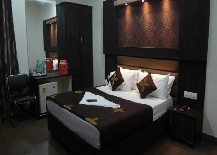 Hotel C9