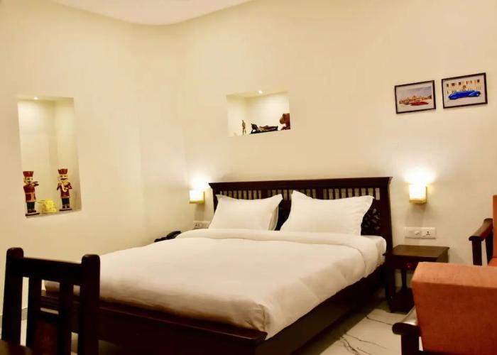 Royal Heritage Guest House