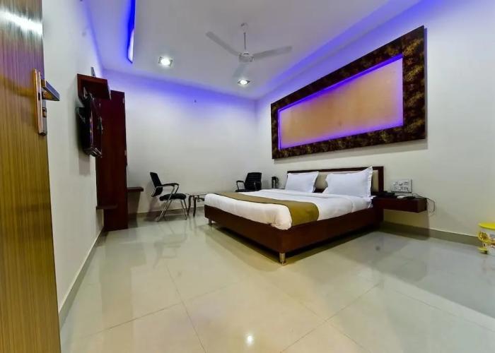 Hotel Durga Silverline