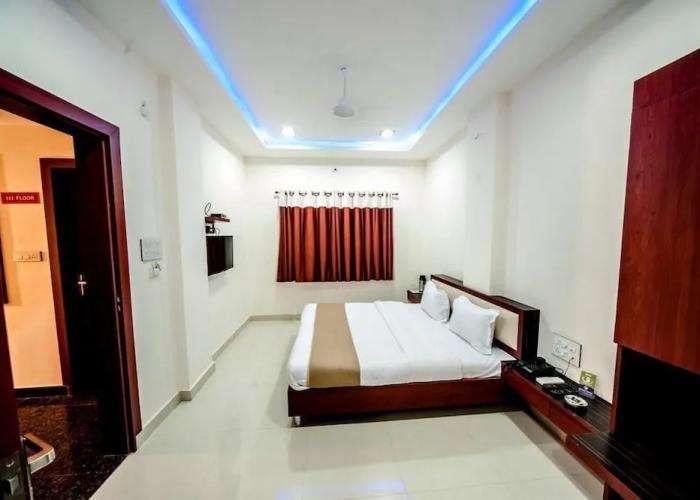 Hotel Durga Silverline