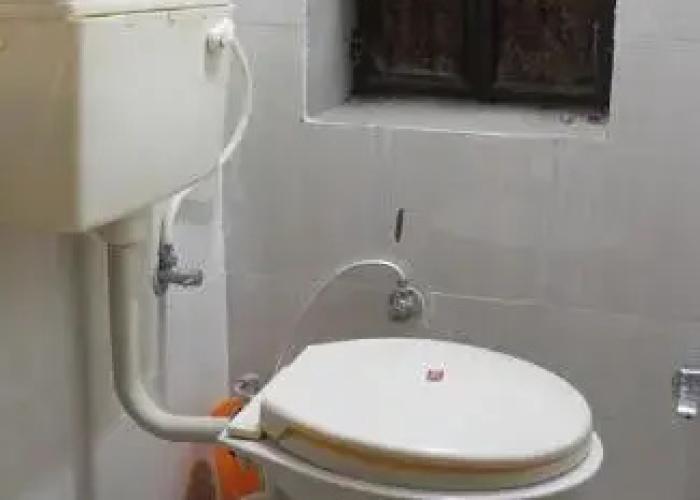 Tanu Guest House