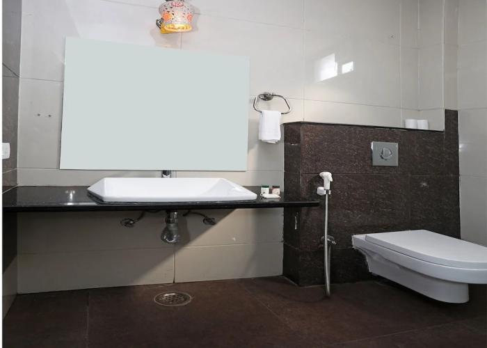 Om Heritage Hotel