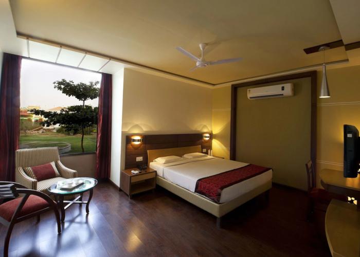 Lariya Resort