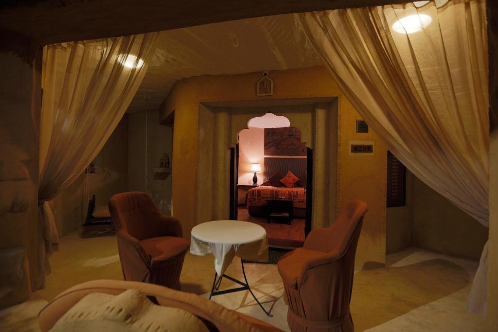 Ajit Bhawan - A Palace Resort