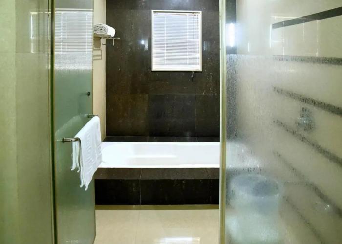 Lemon Tree Hotel Jamnagar