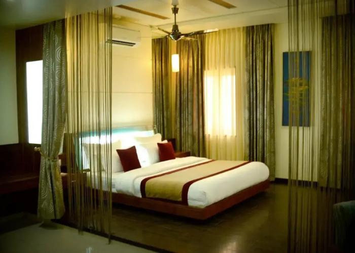 Lemon Tree Hotel Jamnagar