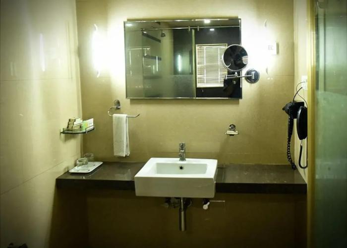 Lemon Tree Hotel Jamnagar