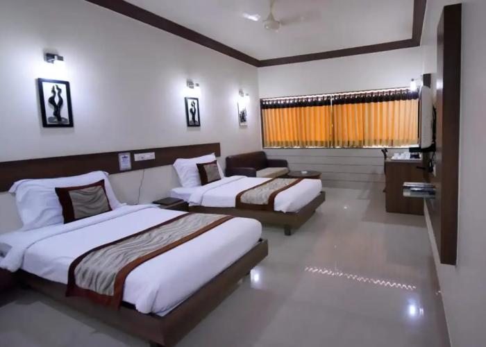 Hotel Vishal International