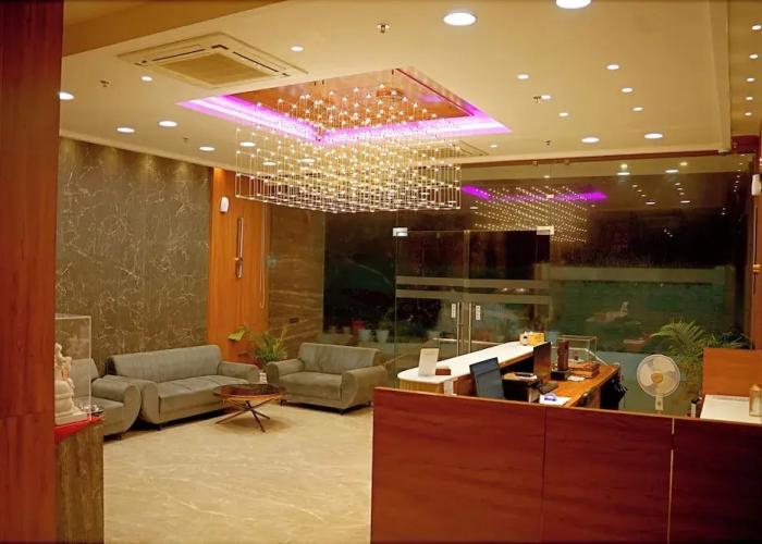 The Sky Imperial Hotel Kailash
