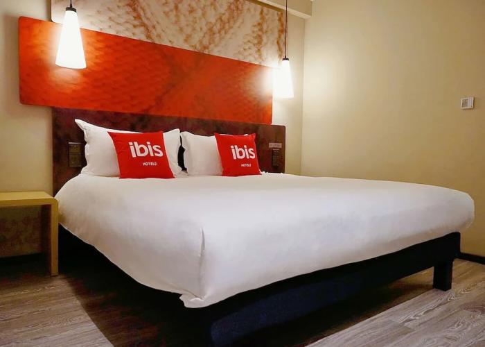 Ibis Jiayuguan Railway Station Hotel