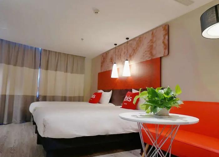 Ibis Jiayuguan Railway Station Hotel