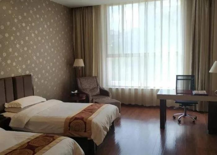Donghu Mingzhu Hotel