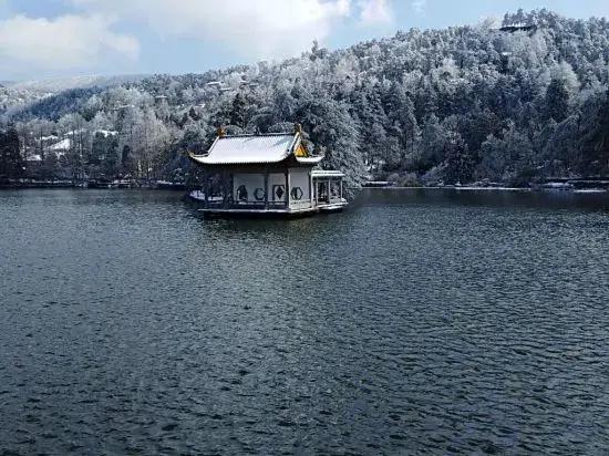 Lushan Dongtian Guesthouse