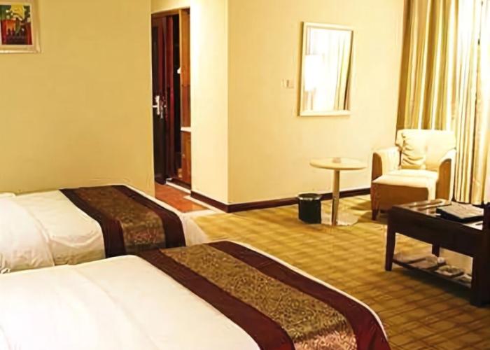 Jinxuan Yijun Taoyuan Hotel