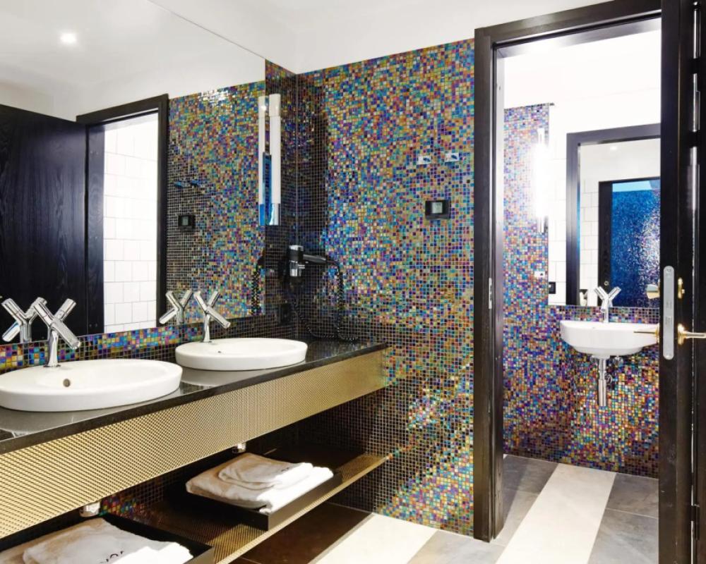 фото Vox Hotel