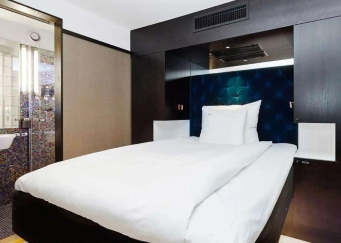 Vox Hotel