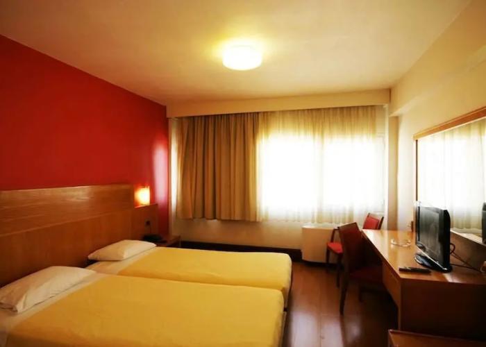 Diana Hotel