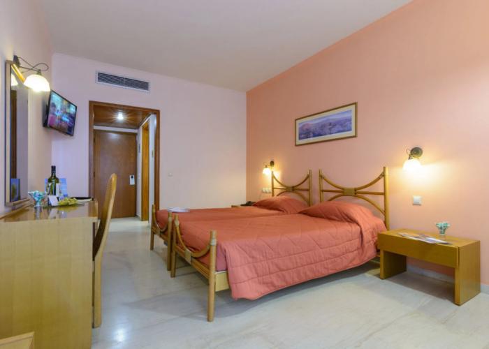 Golden Sand Hotel